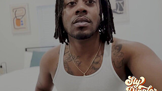 Pulled a Baddie at the Beach w/ Remy Woods