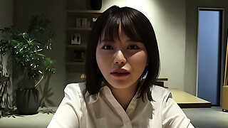 Blowjob service with a colleague OL at a hotel