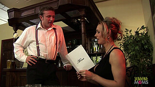 Mesmerizing blonde milf gets a facial by the lovely bartender serving his customer