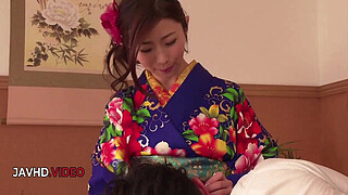 Passionate JAV Star in Kimono Gives Seductive Blow Job on Cam