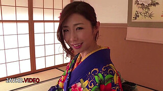 Passionate JAV Star in Kimono Gives Seductive Blow Job on Cam