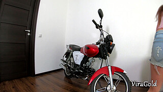Slim Motorcyclist Girl Gave Blowjob and Received Anal