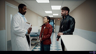 Blonde vs Asian Lesbian Parasited Sex - Blake Blossom Breeding Kimmy Kimm