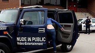 NUDE IN PUBLIC - Fotoshooting - MONICA (**ai-created**)