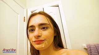 Brunette Hottie Reese Robbins Sloppy Rimjob Passionate Ass Worship!