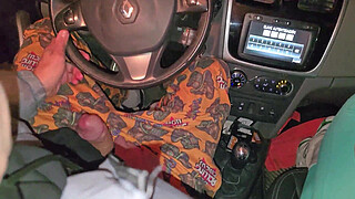 Dirty sluts sucking dick in the Uber before party! Knock Knock Stream