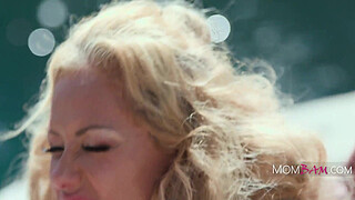 Lifeguard on Booty - Taylor Vixxen, Dorian Del Isla