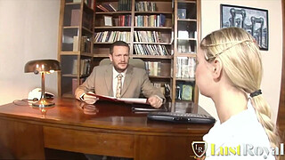 Lovely teenage babes are pleasing guy's big cock