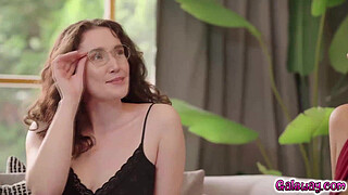 Calita Fire and Josie Boo agreed to volunteer and plan their reunion together which ends up them being lesbian to have a playful sex session