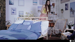 Lesbian Time Stop Fetish - Horny Brunette Freeze Fucks Slutty Blonde With Dildo