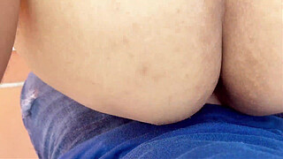 I Can't Resist the Urge to Fuck My Girlfriend's Pissed Pussy Outdoors and It Ends in Amateur Creampie