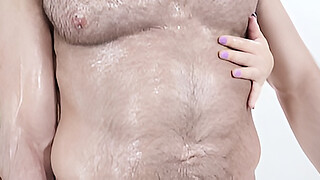 Hunk Ricky Larkin Gets Worshiped From Head to Toe By Willow Ryder!