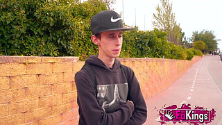 Whore makes a casting and finds a giant cock. Briseida, fucked hard on FAKings