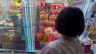 [Amateur couple's daily life Vlog] After playing at the arcade, the couple returns home and licks each other's smelly penises and pussies thoroughly, cumming inside each other.