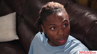 Black stepson fucks and makes his blonde stepmom squirt