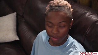 Black stepson fucks and makes his blonde stepmom squirt