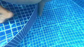 Amateur Sex in the Water Outdoors with a Horny MILF with a Huge Ass, Cumming