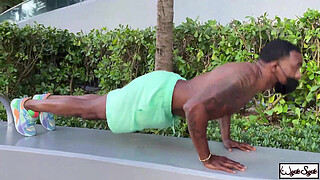 BBC Rome Major Making Hot Ass Hollywood So Happy In The Bahtroom!