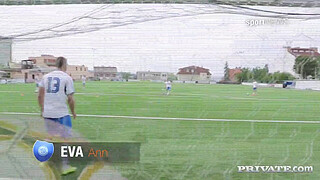 Kayla Green, Busty MILF in a DP threesome