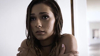 Bad fucks a y. pussy after they went on a trip