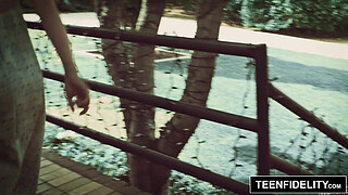 TEENFIDELITY Ivy Wolfe Birthday Creampie