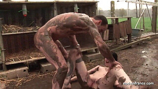 Skinny amateur brunette anal pounded n jizzed outdoor in a dirty french farm