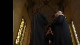 Gamaiani Two Nights In #1 - Resplendent costume fun