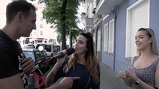 HITZEFREI Cute blonde finds random guy on street