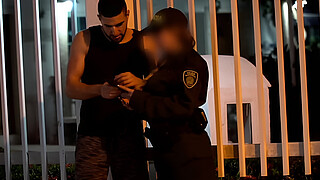 OMG Big Ass Colombian Police Officer Gets Fucked By A Stranger