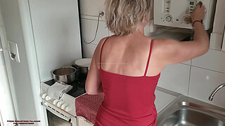 100% Amateur Over 45 Milf Spreads Her Legs For Step Son In Kitchen