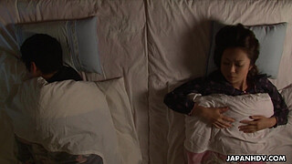 Getting her coochie vibed before real sex