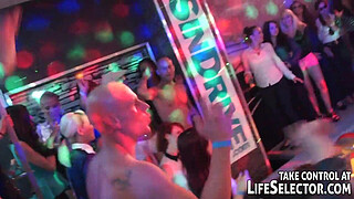 Swinger party goes hardcore...