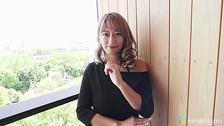 Huge tits on Japanese cheating wife - Interview with MILF who wants to fuck and comes to hotel to meet a man to cheat on husband in Japan 4K Pt 1