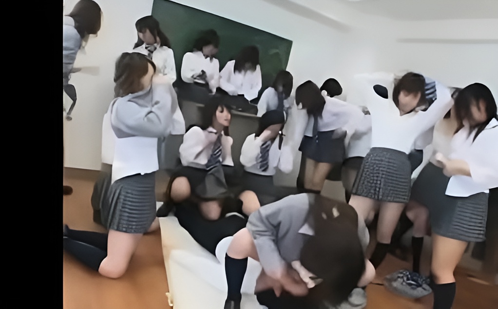 japanese s groupsex 1