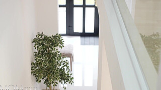 MOMXXX Mature housewife Jenifer Jane interracial 69 with black lesbian