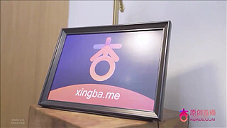 I ran into a super beautiful girl in stockings on the road. After pausing the time with the time stopper, I took her home and kept making love.