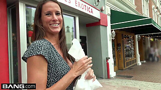 Sofie Marie cuckolds her husband and gets a massive facial