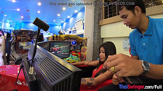 Amateur Thai teen with her 2 week boyfriend out and about before the sex