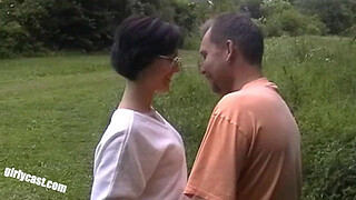 Lisa and her cuckold outdoor threesome