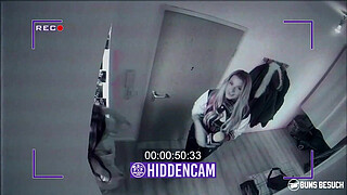 BUMS BESUCH - Busty German teen pornstar banged by the pizza boy