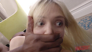 BIG BOOTY BOMBSHELL GISELLE PALMER ANALLY DOMINATED BY BIG BLACK COCK