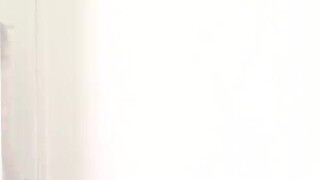 Gamer Girl Emma Hix Gives Her Fans A Special Show