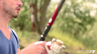 Natural busty Anabelle fucks under the Sun