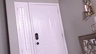 Skylar Snow Squirts During BBC Gangbang