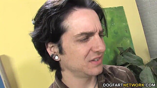 Kelly Klass Tries Anal With Black Dick - Cuckold Sessions