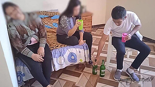 My wife's cuckold: we watch a movie while we're already dizzy and my wife's friend grabs my big dick until she puts it all in when my wife rests, she almost discovers us