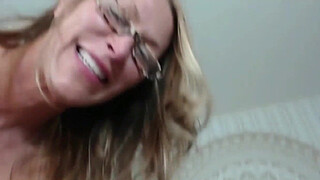 Mature big ass Rides bbc dildo