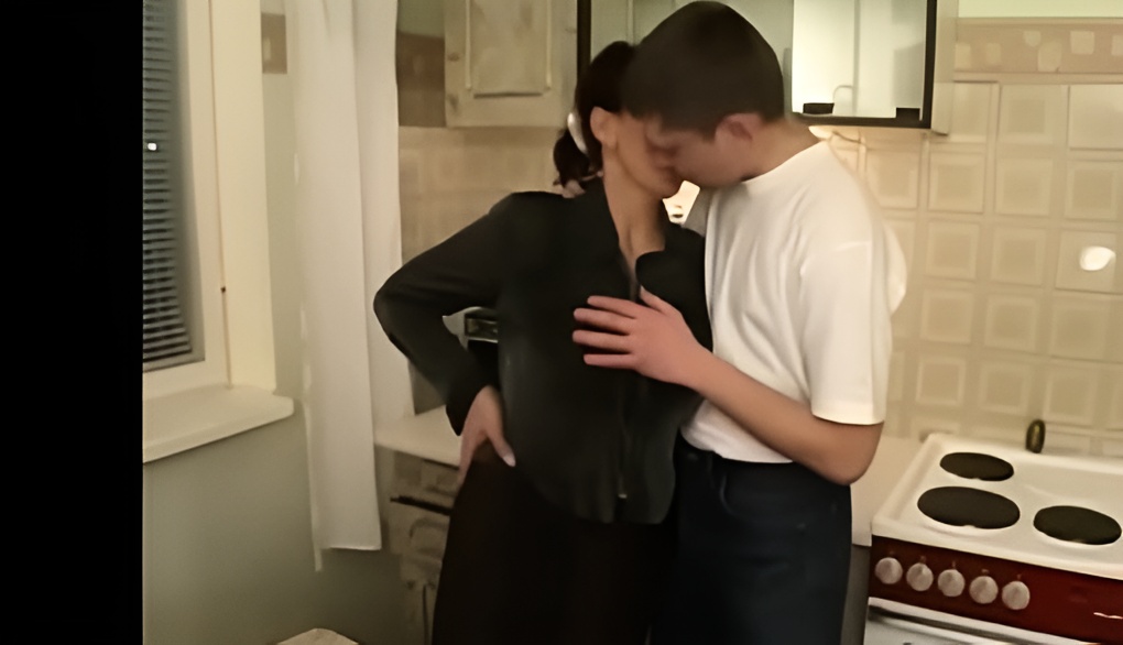 Russian step mom banged by her sons friends