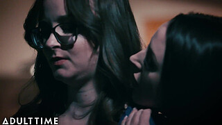 TRUE LESBIAN Suburban Wife Jay Taylor Can't Take Eyes Off Angela White