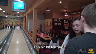 HUNT4K. Sex in a bowling place - I've got strike!